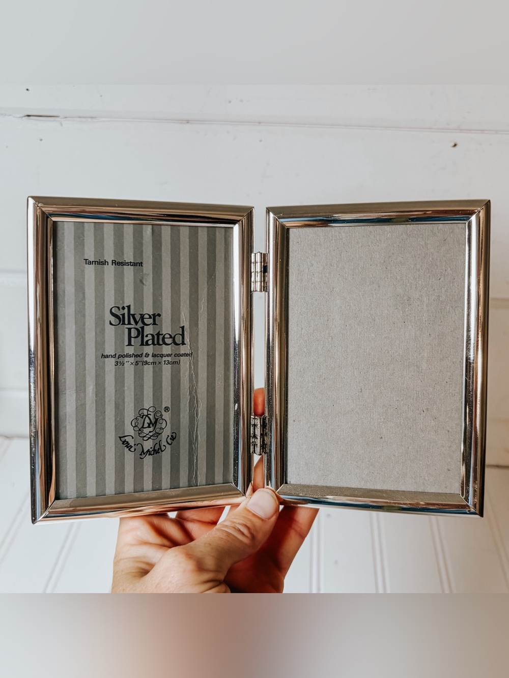 Vintage Silver Plated Bi Fold Picture Frame | 3.5” x 5”